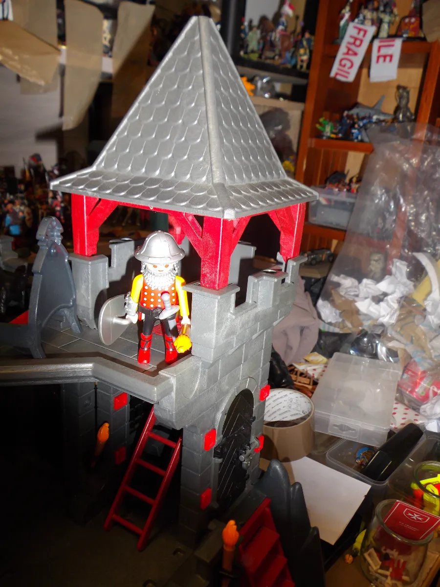 Rare: Lot Playmobil " Le château du Dragon + armée + grand dragon "- guerriers vue 9