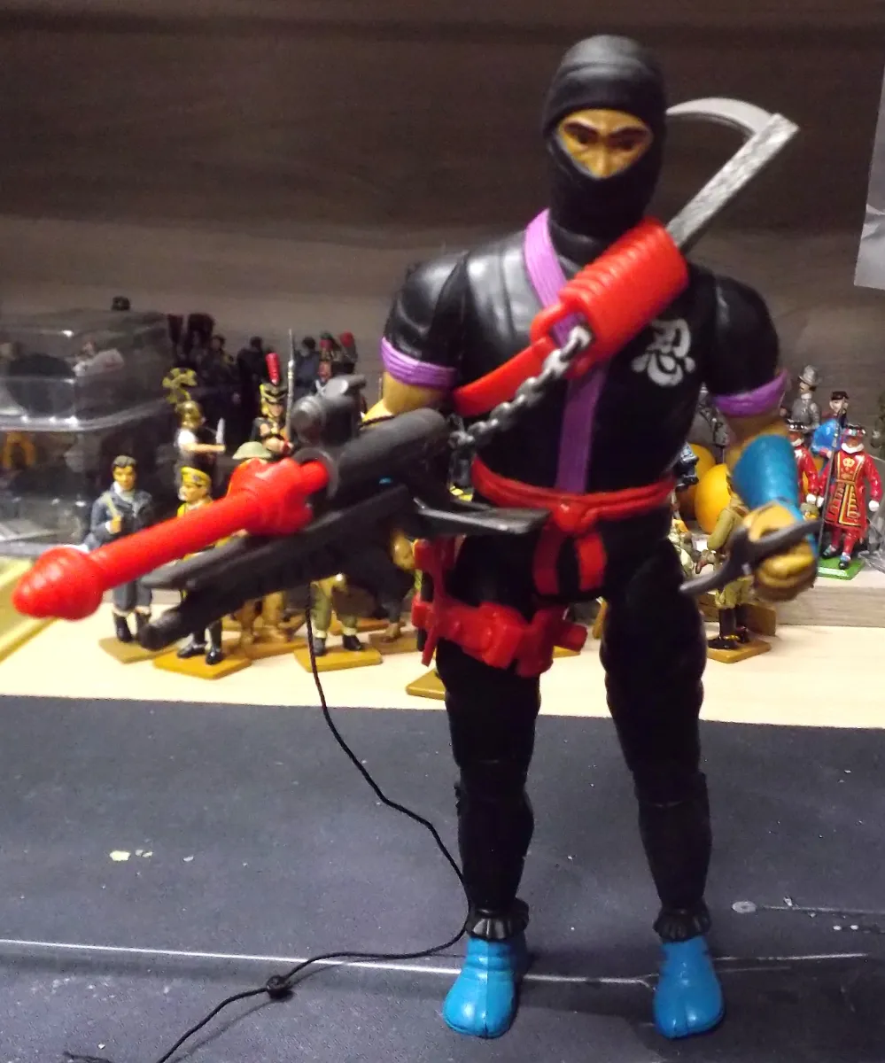 Rare: Figurine Black Dragon - Coleco - 1985 - Capture the SAVAGE army - vintage